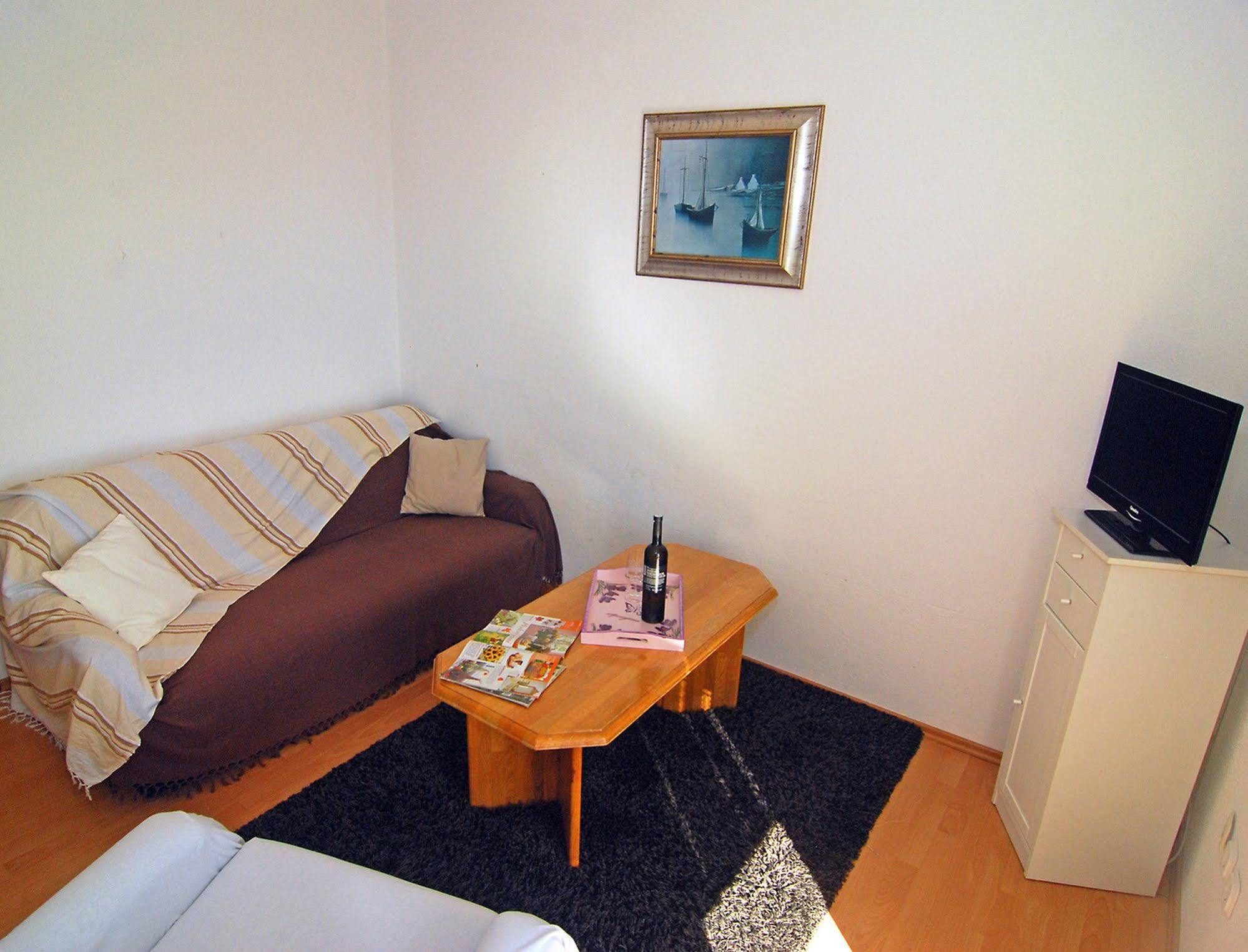 Apartments Kairos Seget Vranjica Luaran gambar
